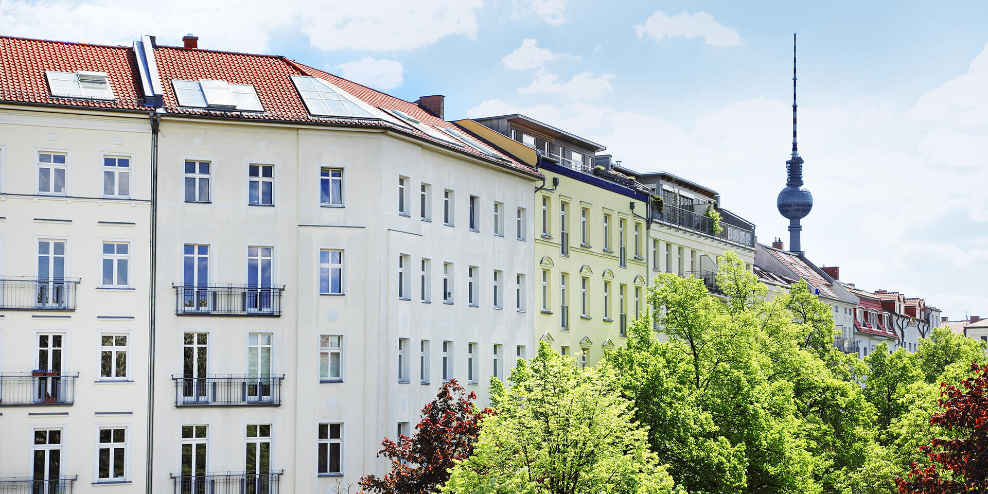 Beratung zum Immobilienrecht für Hausverwaltungen durch die Immobilienanwältin (C) Adobe / Friedberg